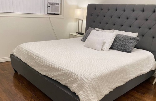Glendale Apartment | Cozy 1 Bedroom minutes from Glendale Galleria