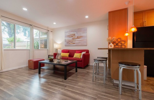 Sunnyvale Apartment | 💎Cozy 1B/1B in a prime location 🌲AC/1000mb wifi/Washer, dryer/more…