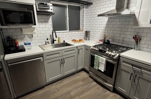 Green Valley Lake Cabin | Cozy 2-bedroom cabin in charming Green Valley Lake with Jacuzzi, AC, EV Charger