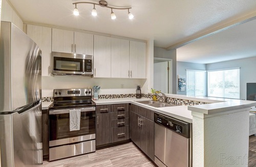 Mission Viejo Apartment | Cozy 2-bedroom apartment in Mission Viejo, close to shopping & freeway