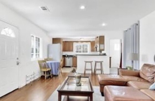 East San Gabriel House | Cozy 2 bedroom San Gabriel CA near Rose Bowl Stadium Pasadena Arcadia Altadena