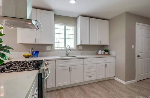 Lincoln Acres House | Cozy 2Bedroom 1.5bath near I-805 and 5