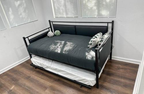 Florence-Graham Apartment | Cozy 2BR Duplex in Downtown LA