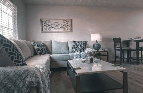 East Bakersfield House | Cozy 3 Bed 2 Bath Home