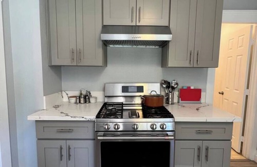 Mid Central House | Cozy 3-Bedroom Bungalow Near Old Town Pasadena