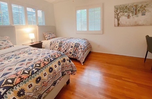 San Gabriel House | Cozy 3 Bedrooms House with extra Sunny Room