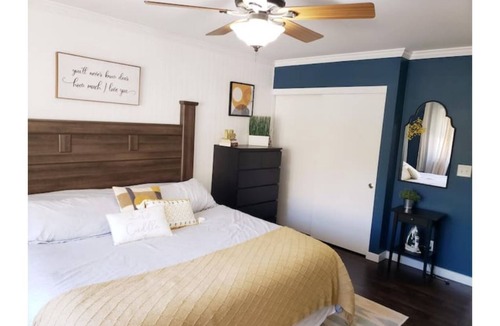 Canyon Country House | Cozy 4-bedroom home with Gym and huge backyard