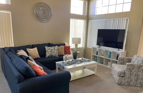 Moreno Valley House | Cozy 5-Bedroom Home
