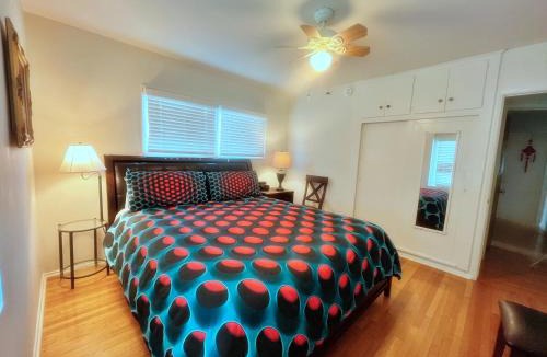 Bonita Apartment | Cozy Beautiful Private Home in Prime Location