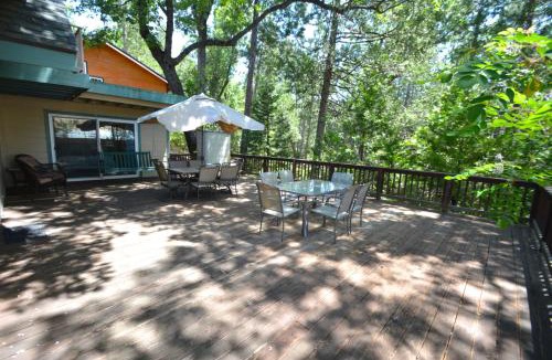 Bass Lake House | Cozy Cabin With Boat Slip Free Night Special