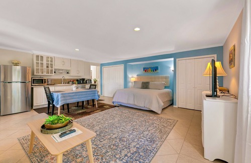 Dana Point House | Cozy coastal studio guest home in Dana Point, near Laguna Beach, golf and tennis