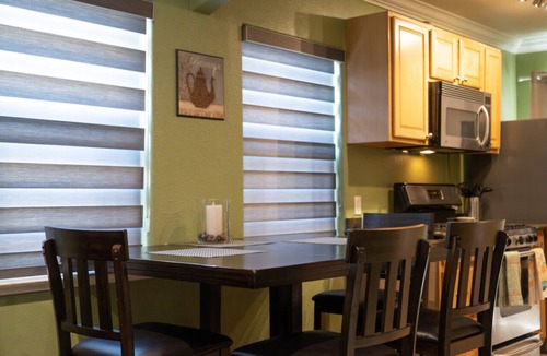 Azusa House | Cozy Family Home. Near Everything!