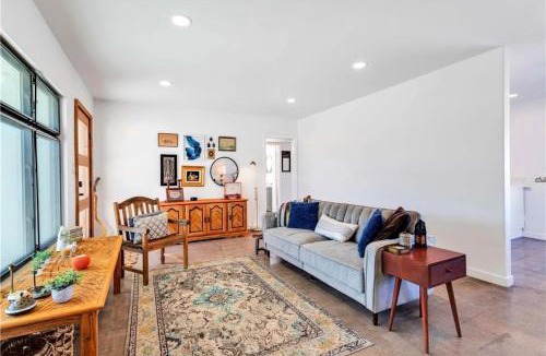 Twentynine Palms House | Cozy Fresh Desert Hideaway, 5 mins to Joshua Tree