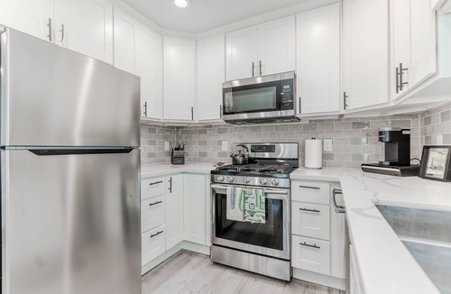 Southeastern Sacramento House | Cozy Home W loft near UCDavis Med Center/Downtown Sacramento Free parking