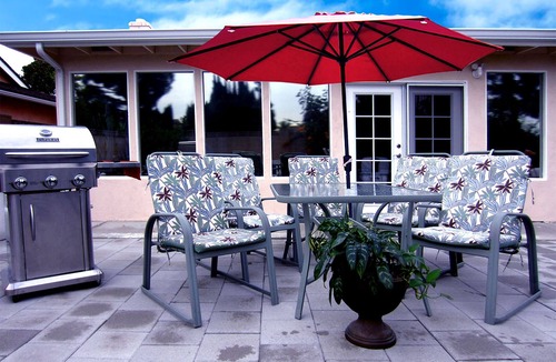 Southeast Anaheim House | Cozy House to Disney/Knott's/Hollywood/San Diego/Universal Studio/Beaches