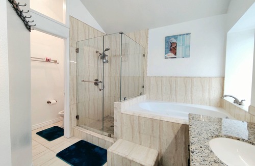 Rowland Heights House | Cozy house with pool and great view
