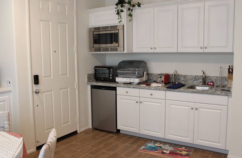 Ontario House | Cozy new house/Ontario Airport*vacation rentals/说中文