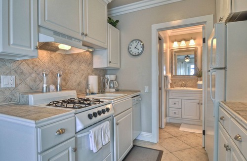 San Clemente Condo | Cozy ocean-view condo near town & beach with full kitchen
