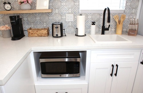 Reseda Apartment | Cozy Reseda Studio Near Hospitals