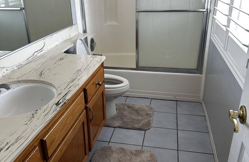 Harbor House | Cozy room for rent in beautiful spacious home!