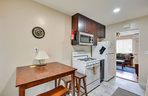 Pacific Beach Apartment | Cozy San Diego Escape w/Yard, Near Beaches!