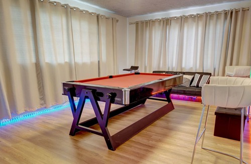 Rubidoux House | Cozy Spacious Home w/ Game Room in Riverside