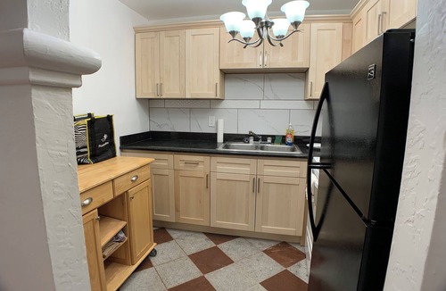 Mosswood Condo | Cozy Spot at Condominium by the Park