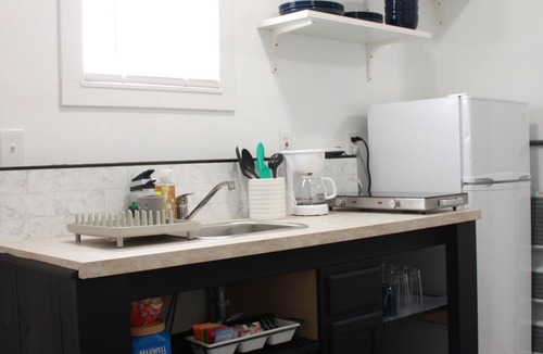 San Jacinto Apartment | Cozy studio in enchanting San Jacinto with AC in secured and gated premises