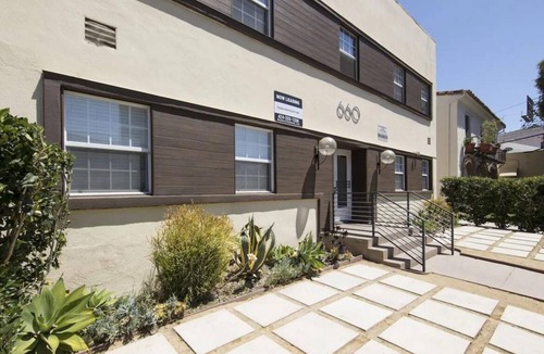 La Brea Apartment | Cozy studio near LACMA