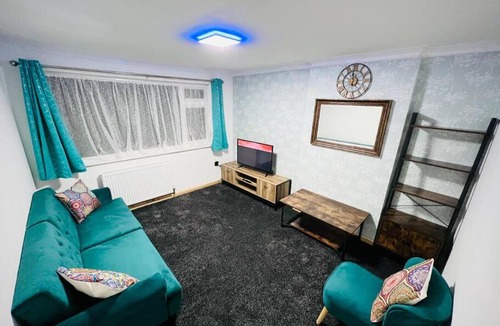 Leicester Apartment | CozyComfy Apartment Leicester