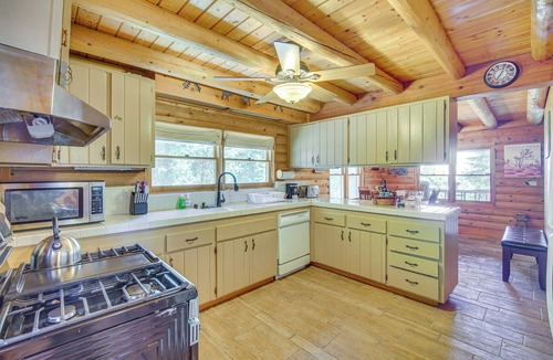 Cedarpines Park Cabin | Crestline Area Vacation Rental Cabin w/Decks!