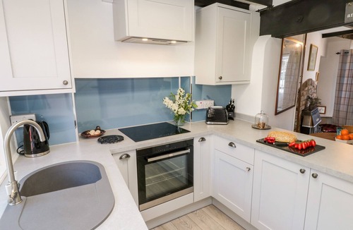 Kirkbymoorside Cottage | Crooked Cottage