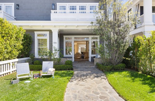 East Side Costa Mesa House | Crystal Cove by AvantStay | Gorgeous & Charming Newport Home!