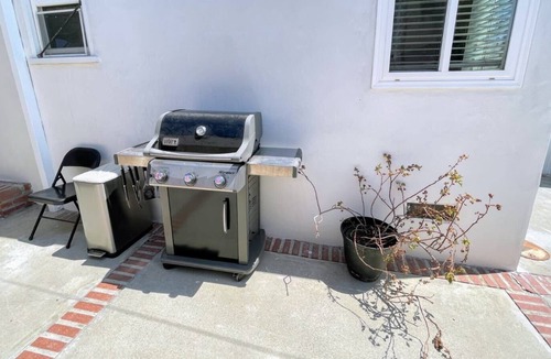 Hawthorne House | Cubier: Eclectic SoFi-Adjacent 3BR House (HM-ING)