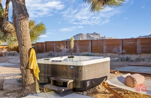 Pioneertown House | Curious Crib - CENTRAL Location Cowboy Pool Spa