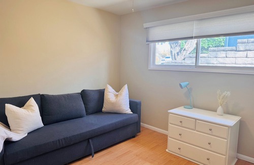 North Redondo House | Cute 2-bedroom house just 1.5 mi from the Beach!