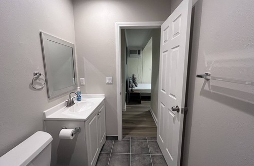 Monrovia Apartment | Cute Guest Studio Oldtown Monrovia/Pasadena/Arcadia