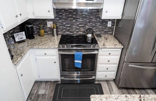 Cypress House | CYPRESS CHARM: 3-BEDROOM TOWNHOME w/GARAGE, PRIVATE PATIO & COMMUNITY POOLS p33