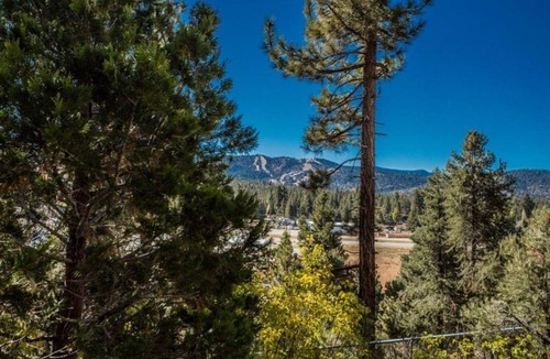 Whispering Forest House | D and V Retreat