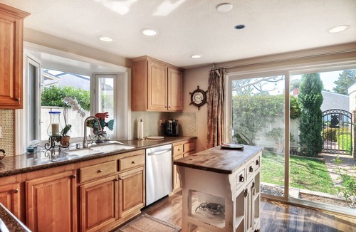 Dana Point House | Dana Light - Walk 2 Beach! Fireplace! 1st Floor Primary Suite! - STR15-0403