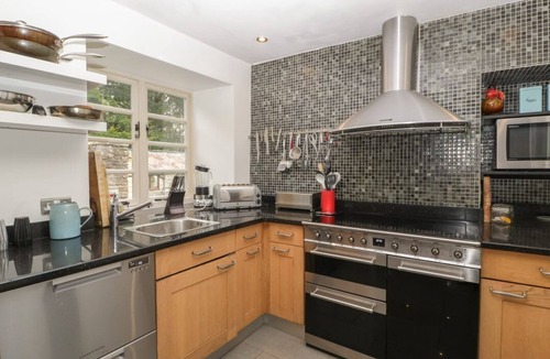 Lydney House | Danby Lodge, Yorkley, six beds