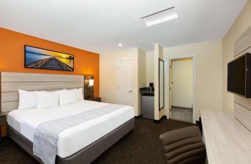 Munras Avenue Hotel | Days Inn by Wyndham Monterey-Fisherman's Wharf Aquarium