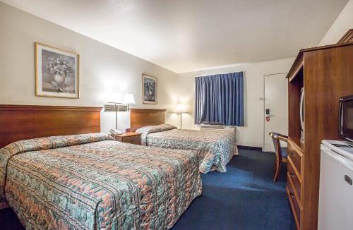 Ridgecrest Hotel | Days Inn by Wyndham Ridgecrest near China Lake Naval Station
