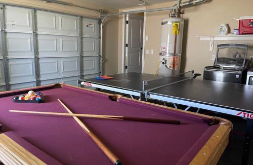 Hermosa Village House | Dazzling 5 Bedroom Pool Home 1/4 Mile To Disney