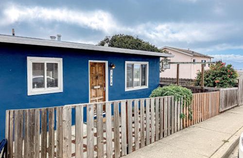 Seaside House | Deep Blue Seaside
