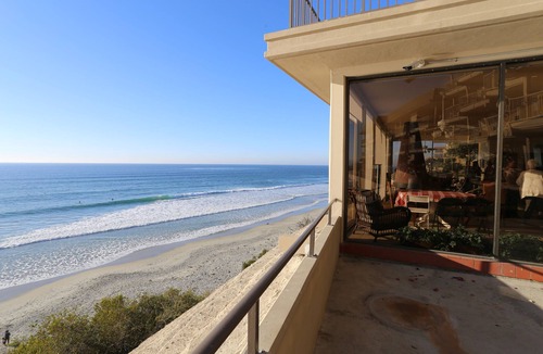Solana Beach House | Del Mar Beach Club Beach House - Walk to the Beach