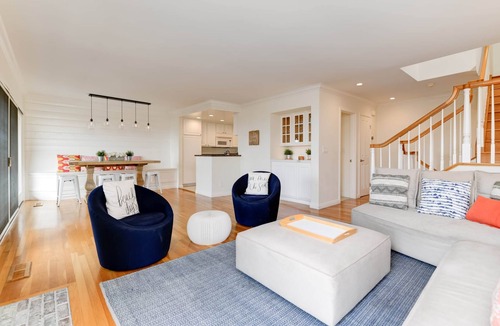 Del Mar Heights Apartment | Del Mar Beach Getaway - Truly Outstanding