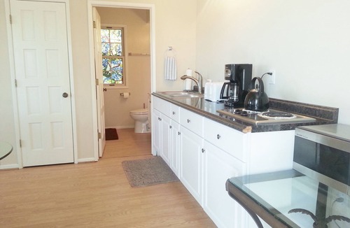Del Mar Apartment | DEL MAR BEACH Guest HOUSE! 2 flat blocks to SANDY BEACH