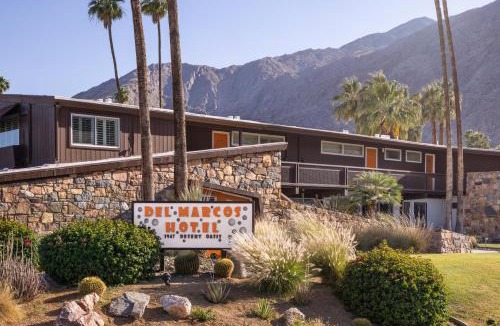 Historic Tennis Club Hotel | Del Marcos Hotel