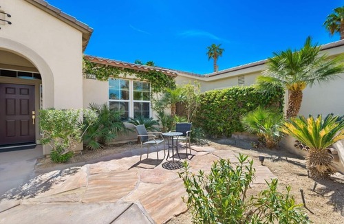 La Quinta House | Desert Dream - 31 days, Community with pools/spas/pickleball/BBQs